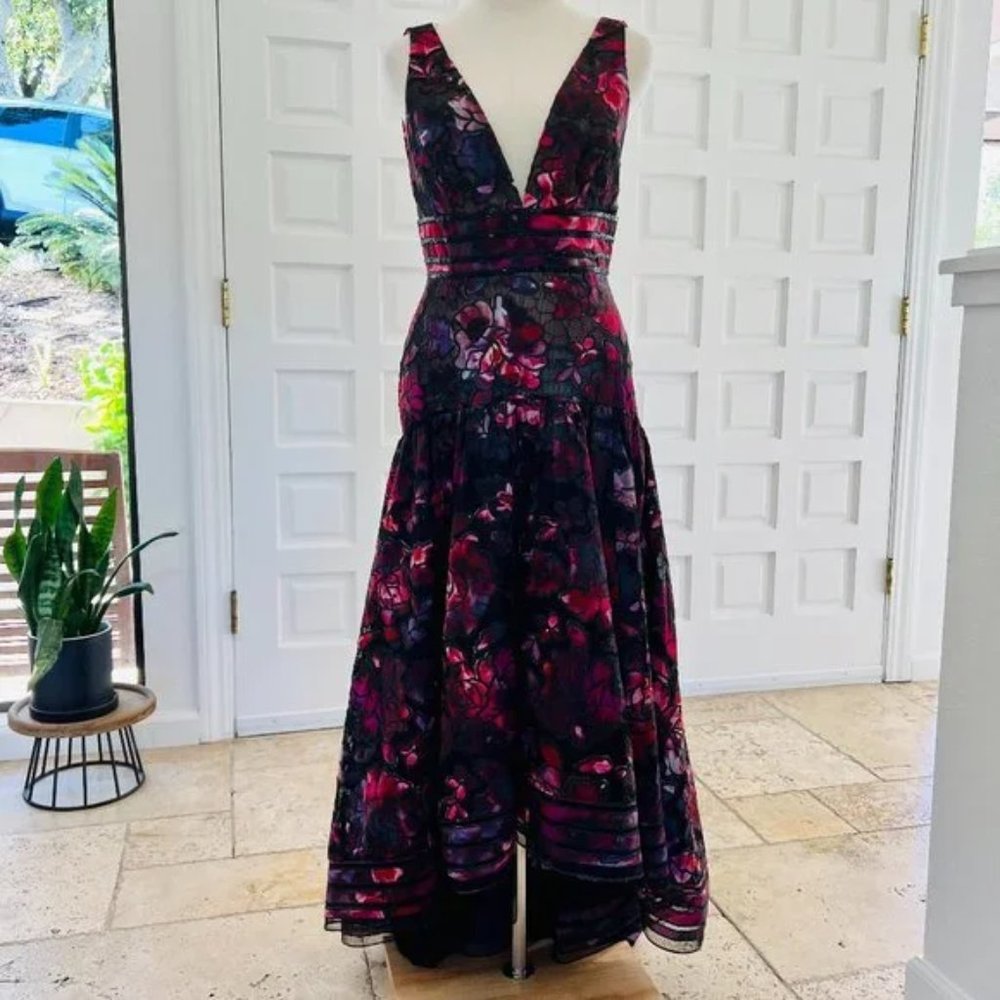 Marchesa Notte Floral High Low Striped Chiffon Sleeveless Evening Gown - Size 8